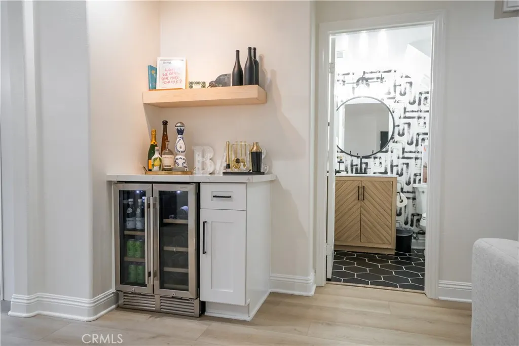 5 Sand Dollar Court 16, Newport Beach, California 92663 home-pic-3
