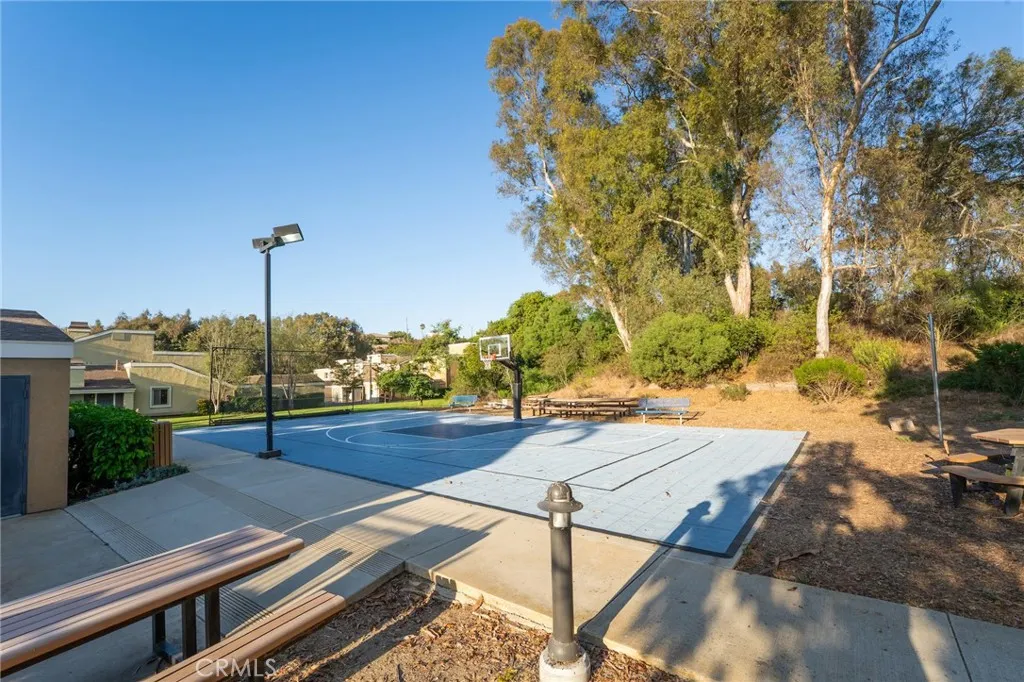 5 Sand Dollar Court 16, Newport Beach, California 92663 home-pic-21