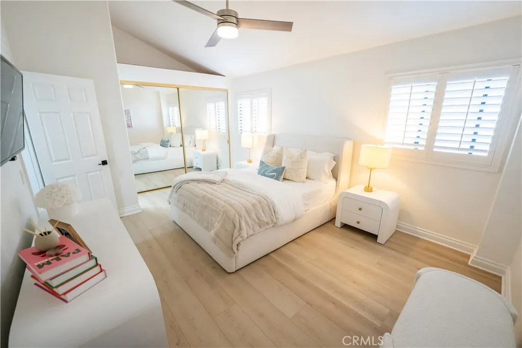 5 Sand Dollar Court 16, Newport Beach, California 92663 home-pic-12