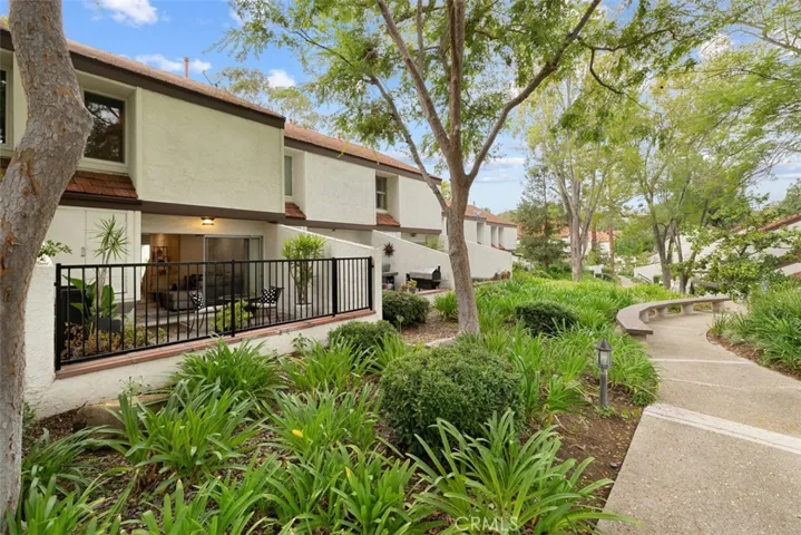 762 Tuolumne Avenue, Thousand Oaks, California 91360