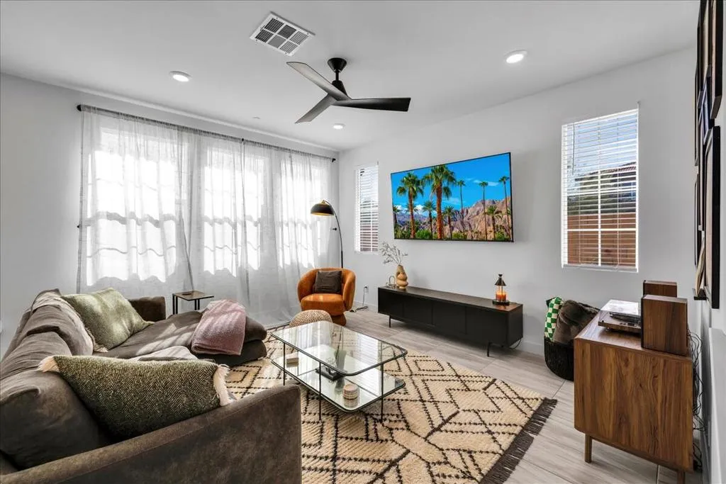 35536 Bains Avenue, Palm Desert, California 92211 home-pic-4