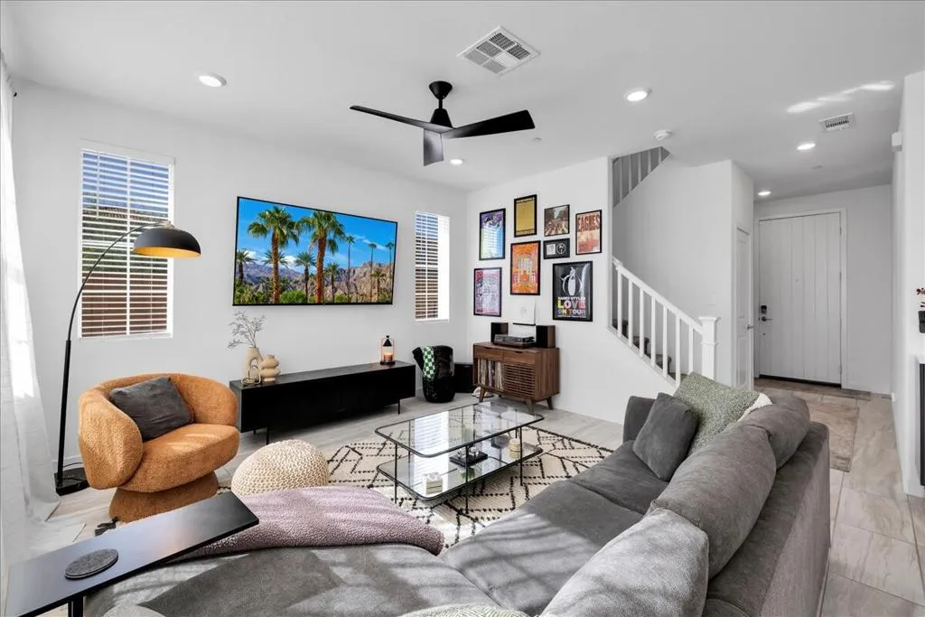 35536 Bains Avenue, Palm Desert, California 92211 home-pic-5