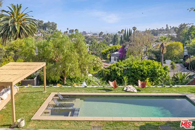 6402 Ivarene Avenue, Los Angeles, California 90068