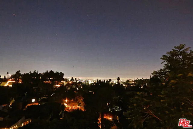 6402 Ivarene Avenue, Los Angeles, California 90068