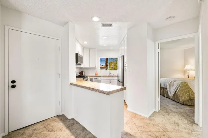 45-web-or-mls-8M4A4974