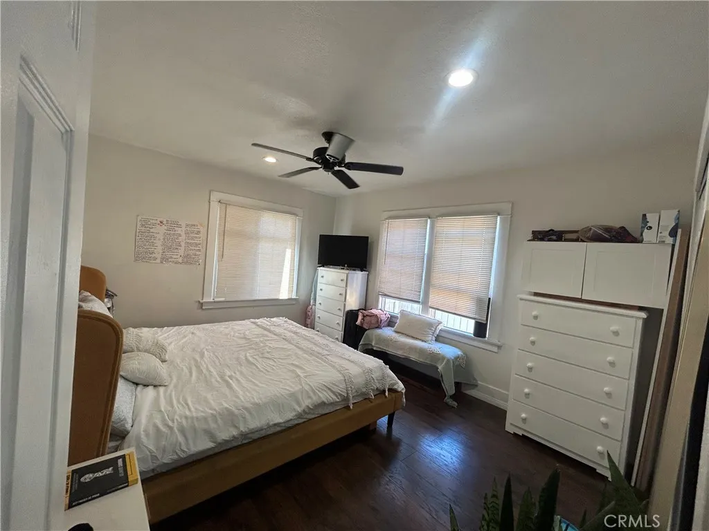 622 W 2nd Street, San Pedro, California 90731 home-pic-42