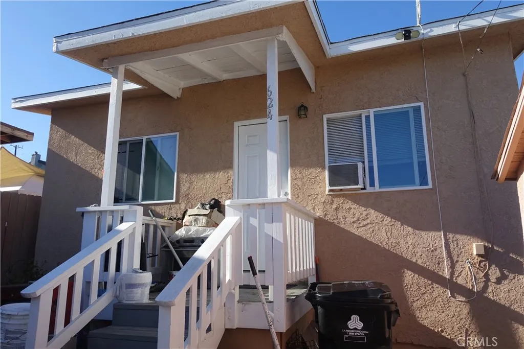 622 W 2nd Street, San Pedro, California 90731 home-pic-10