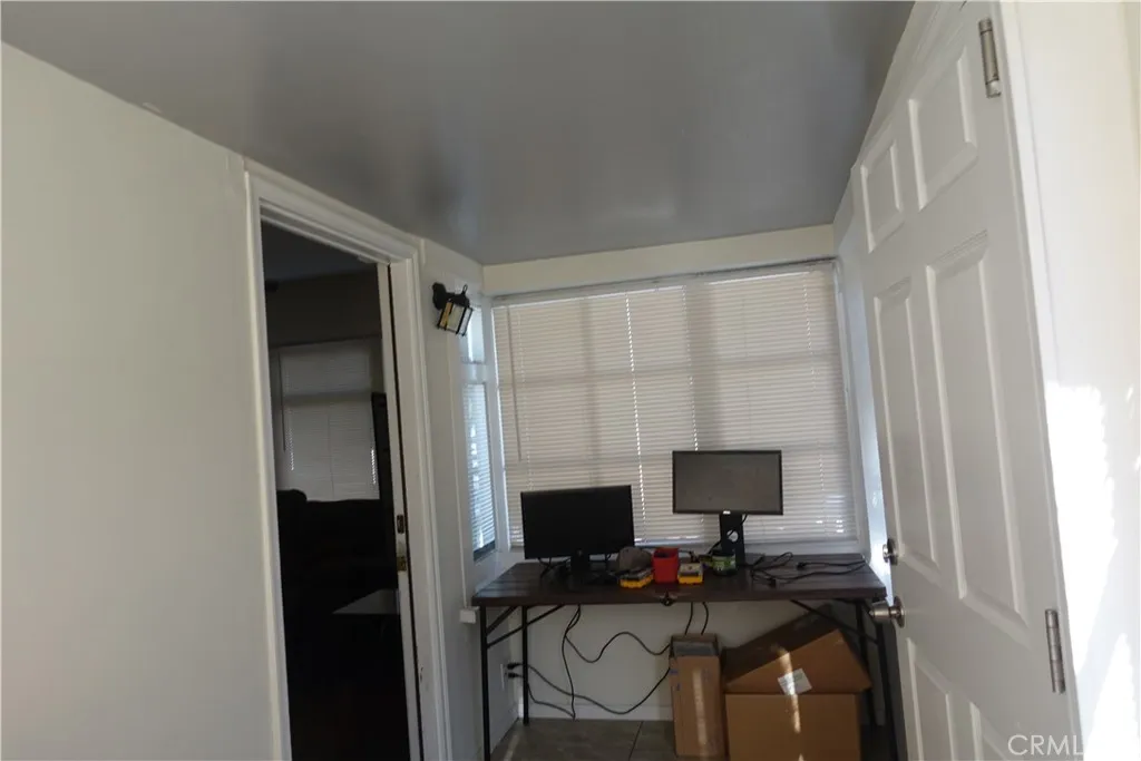622 W 2nd Street, San Pedro, California 90731 home-pic-22