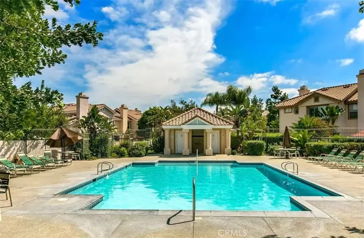112 Mayfair, Aliso Viejo, California 92656