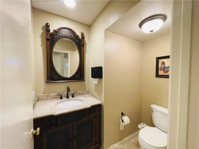 112 Mayfair, Aliso Viejo, California 92656