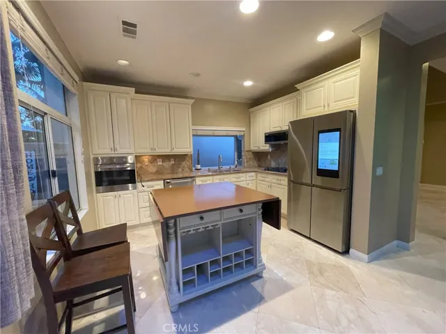 112 Mayfair, Aliso Viejo, California 92656