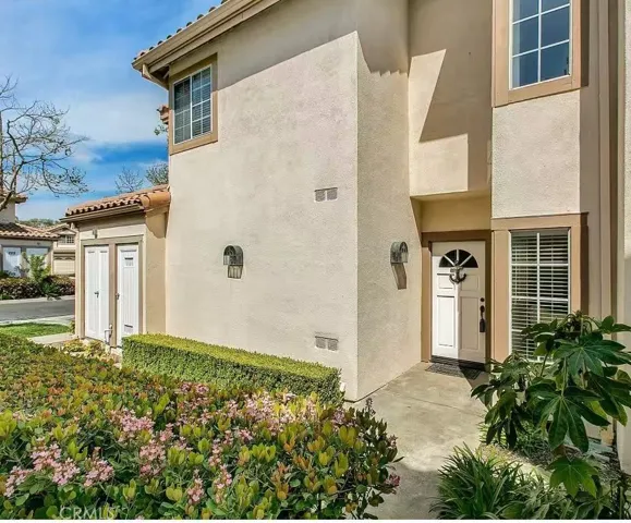 112 Mayfair, Aliso Viejo, California 92656