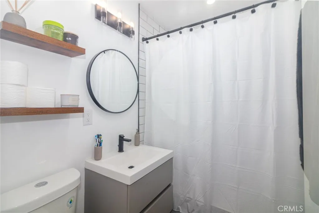 22428 Devlin, Hawaiian Gardens, California 90716 home-pic-13