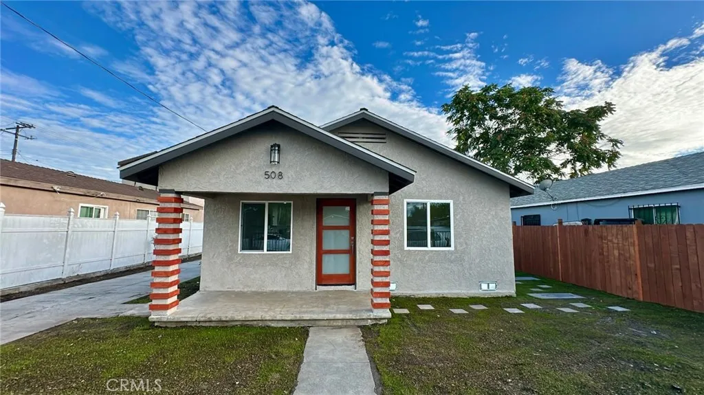 508 508 W Pear, Compton, California 90222 home-pic-1