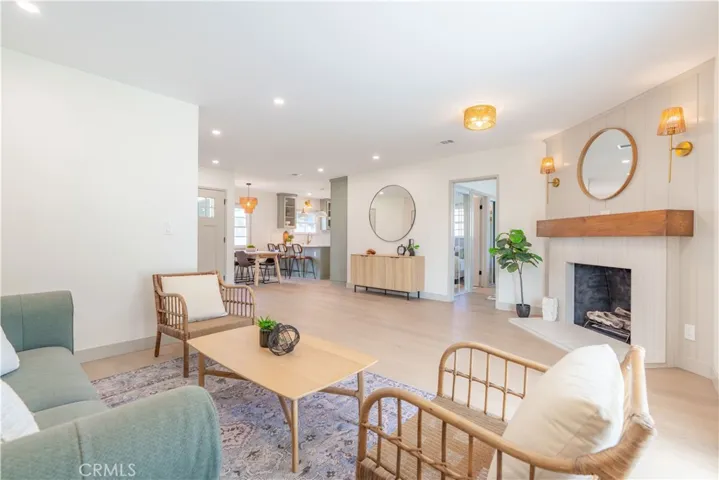 8102 Elden Avenue, Whittier, California 90605