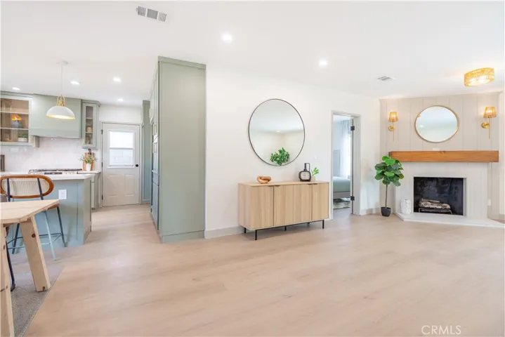 8102 Elden Avenue, Whittier, California 90605