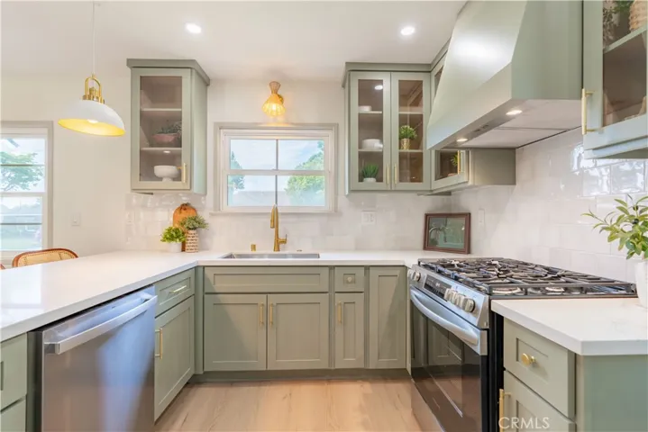 8102 Elden Avenue, Whittier, California 90605