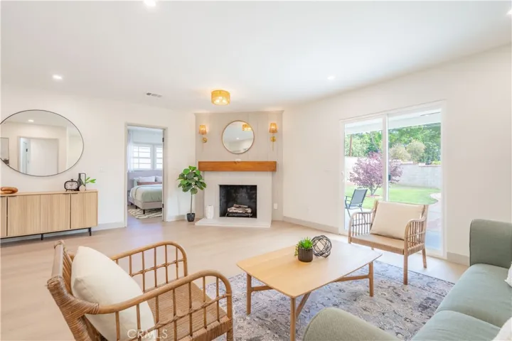 8102 Elden Avenue, Whittier, California 90605