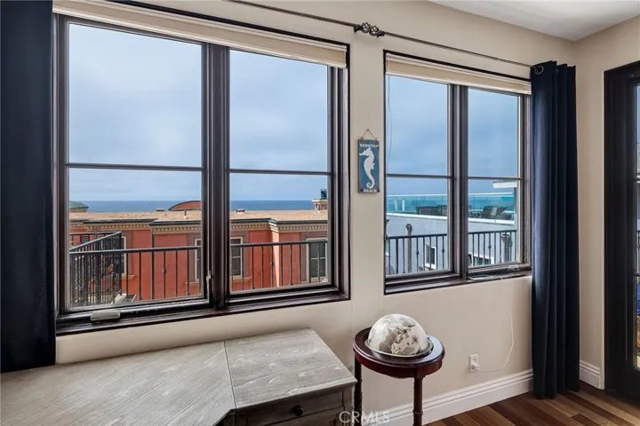 1724 Esplanade C, Redondo Beach, California 90277