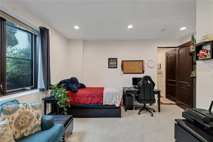 1724 Esplanade C, Redondo Beach, California 90277