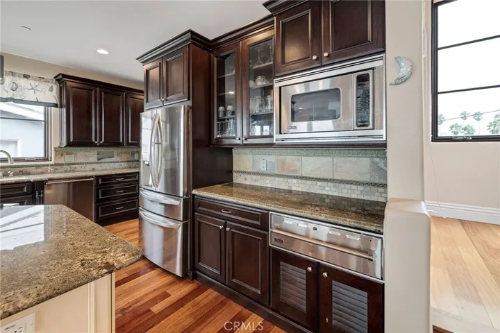 1724 Esplanade C, Redondo Beach, California 90277