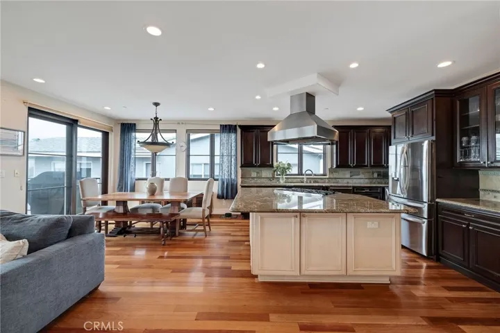 1724 Esplanade C, Redondo Beach, California 90277