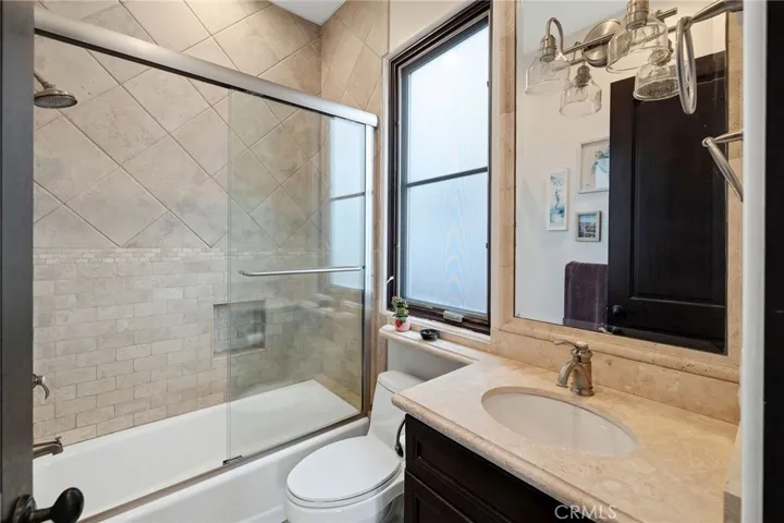 1724 Esplanade C, Redondo Beach, California 90277
