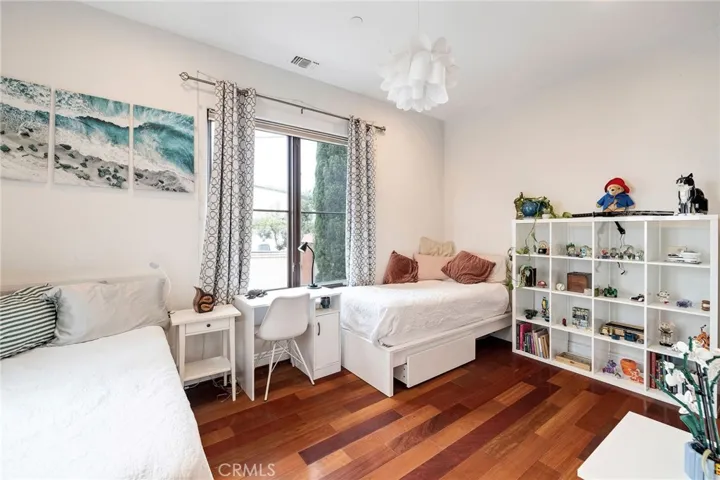1724 Esplanade C, Redondo Beach, California 90277