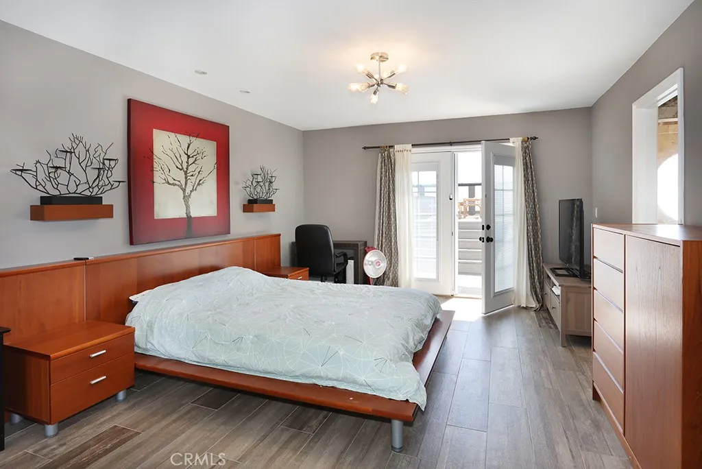 1800 Yermo Place, Fullerton, California 92833 home-pic-12