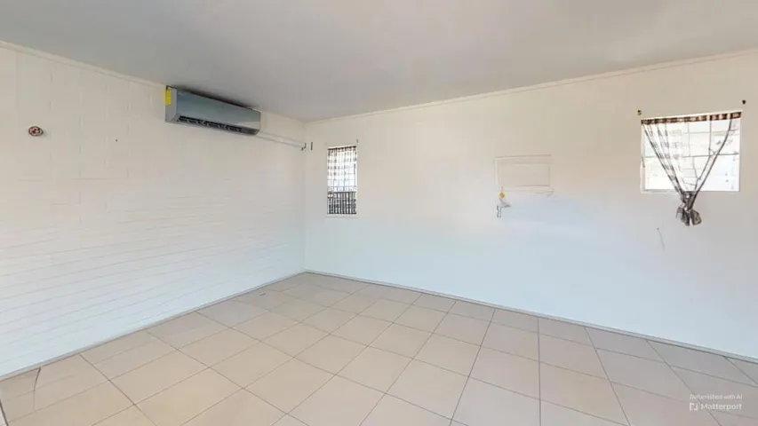 Living-Room-Defurnished