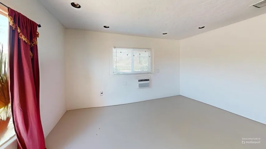 73760-Rancho-Rd-Unit-2-Living-Room-Defur