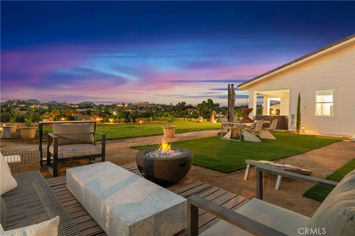 40756 Los Ranchos Circle, Temecula, California 92592