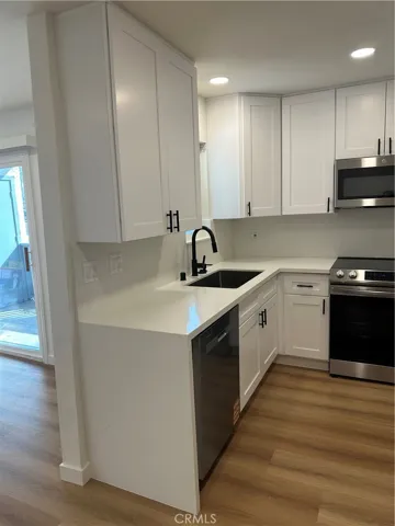 1865 Brea 102, Fullerton, California 92835