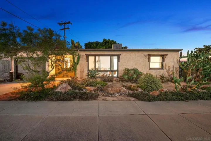 4407 Dakota Drive, San Diego, California 92117