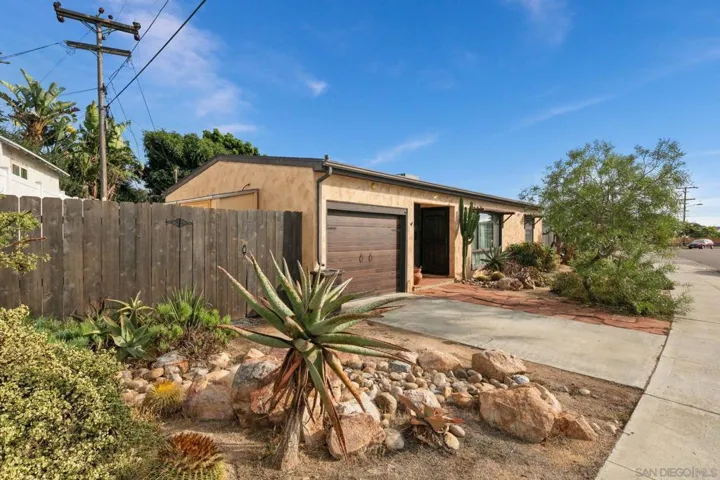4407 Dakota Drive, San Diego, California 92117