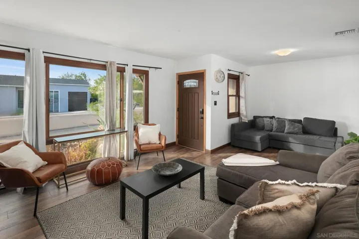 4407 Dakota Drive, San Diego, California 92117