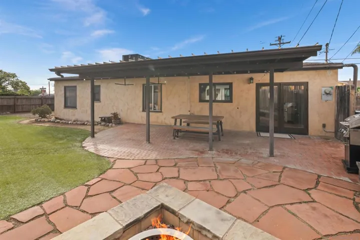 4407 Dakota Drive, San Diego, California 92117