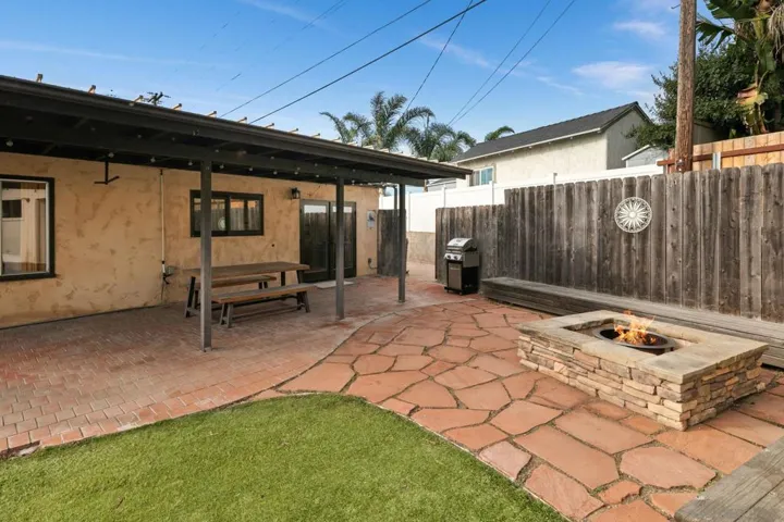 4407 Dakota Drive, San Diego, California 92117