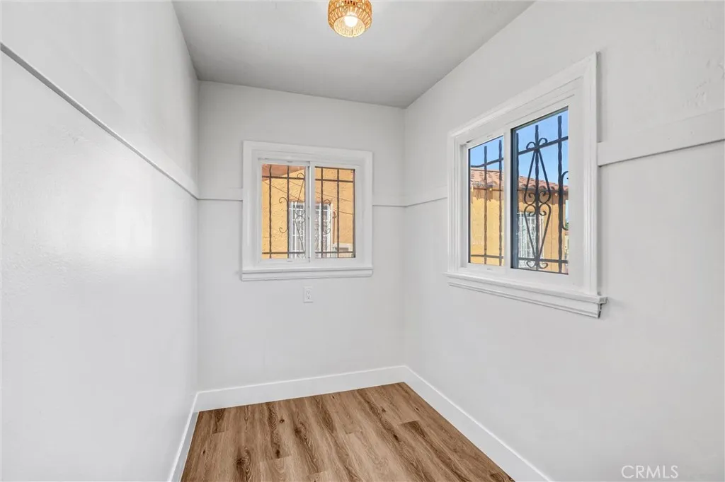 8943 S Hobart, Los Angeles, California 90047 home-pic-15