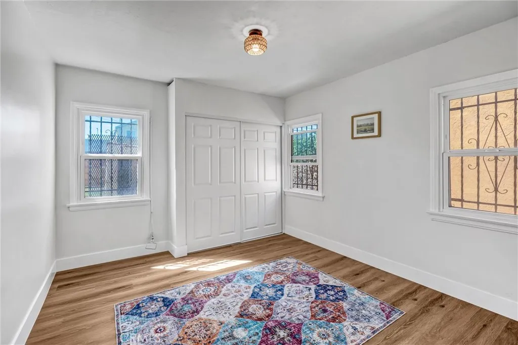 8943 S Hobart, Los Angeles, California 90047 home-pic-22