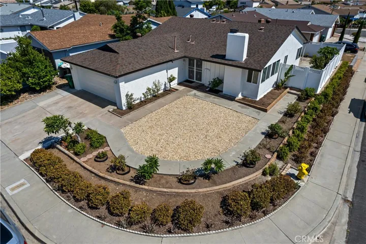 Exterior 1