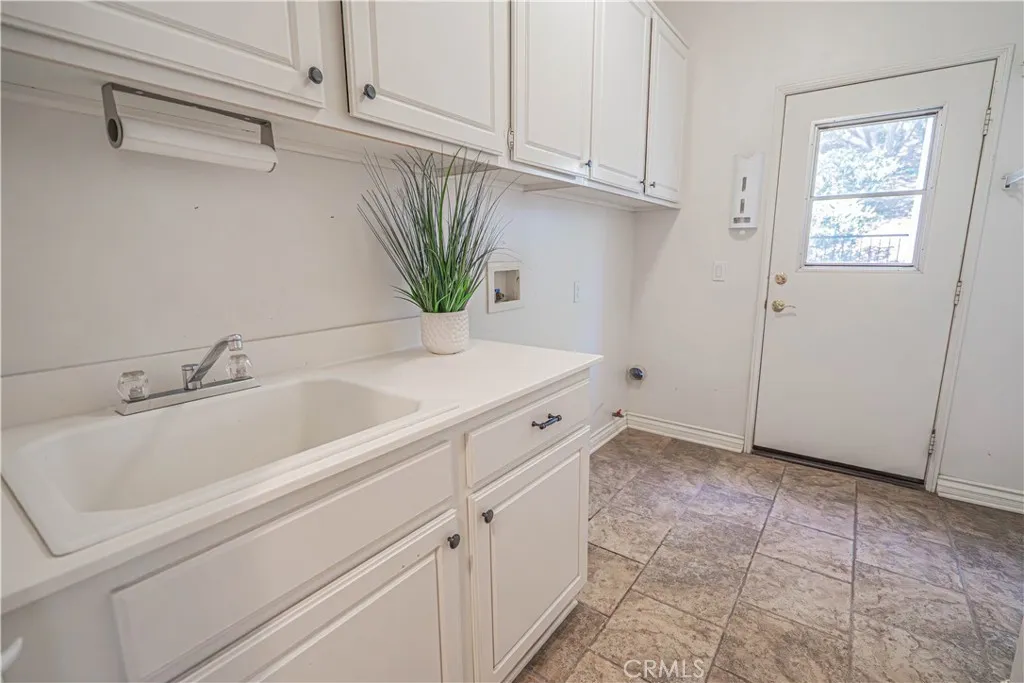 28720 28720 Red Rock, Castaic, California 91384 home-pic-15