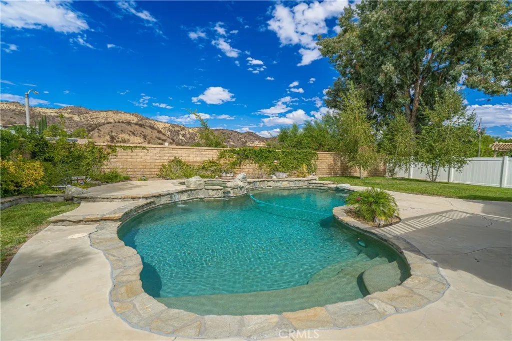 28720 28720 Red Rock, Castaic, California 91384 home-pic-39