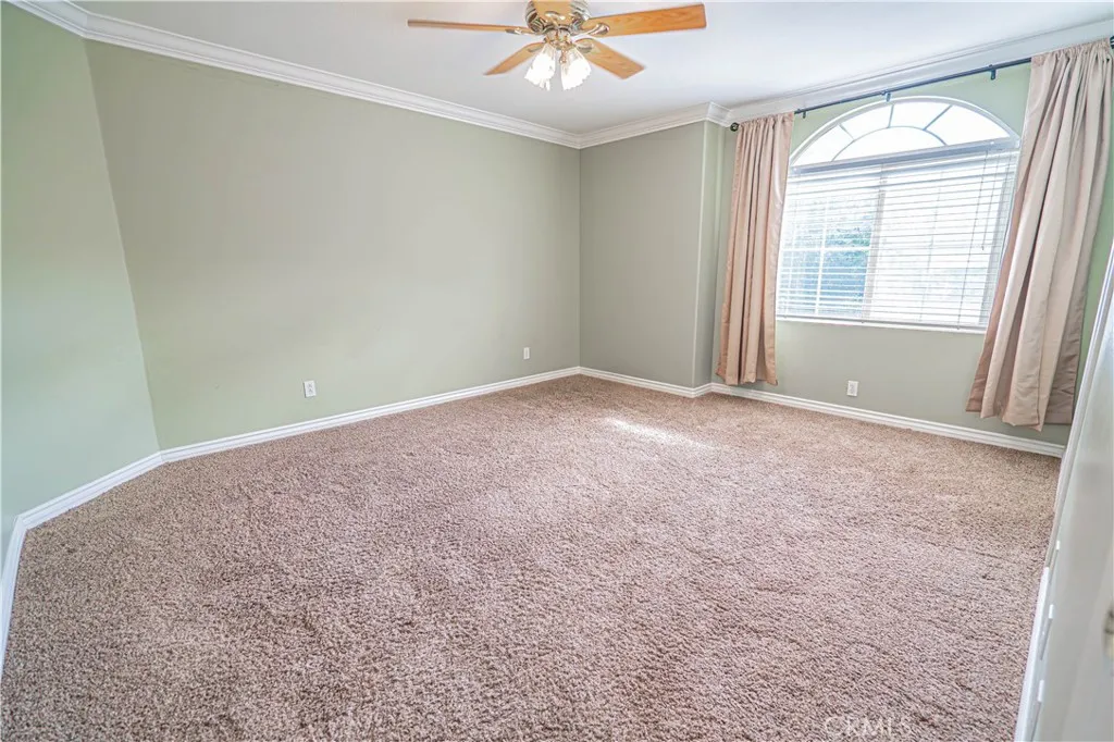 28720 28720 Red Rock, Castaic, California 91384 home-pic-33