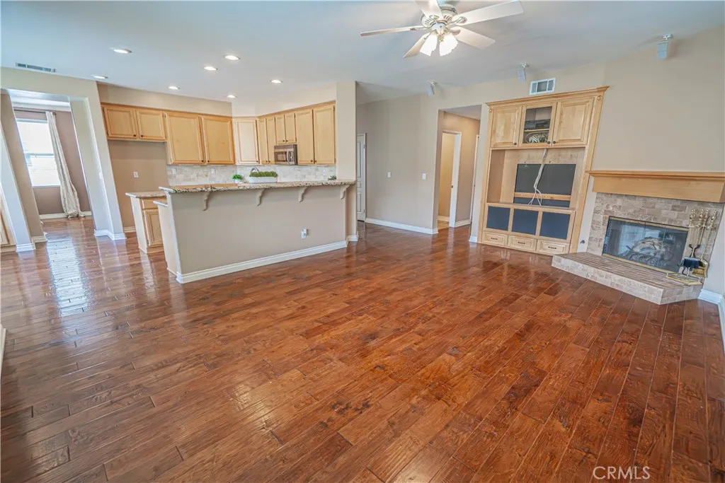28720 28720 Red Rock, Castaic, California 91384 home-pic-10