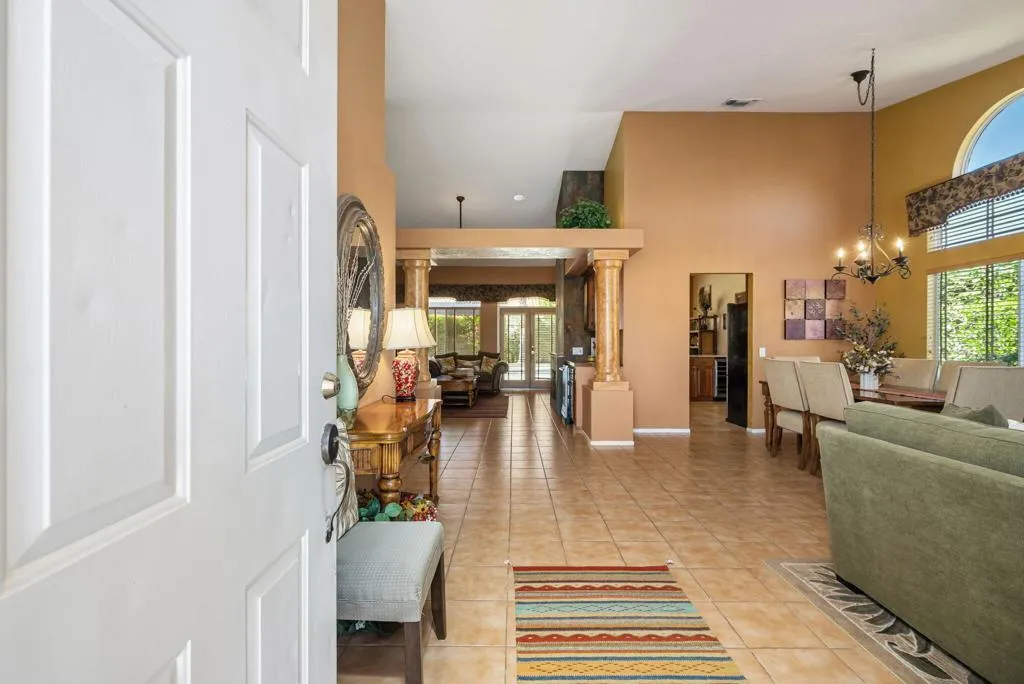 407 Cypress Point Drive, Palm Desert, California 92211 home-pic-9