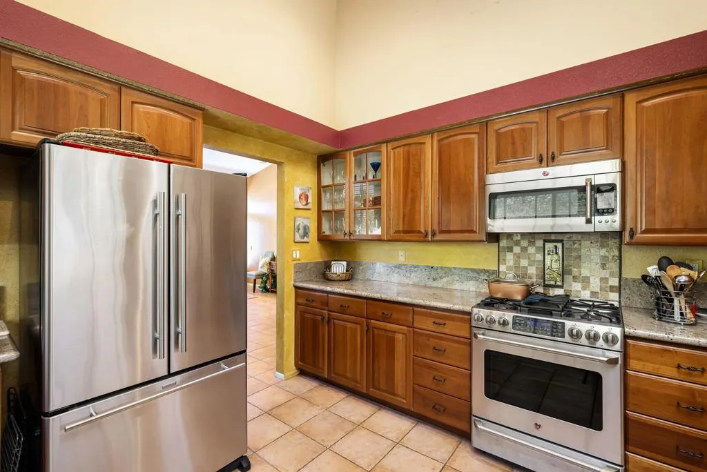 407 Cypress Point Drive, Palm Desert, California 92211 home-pic-27