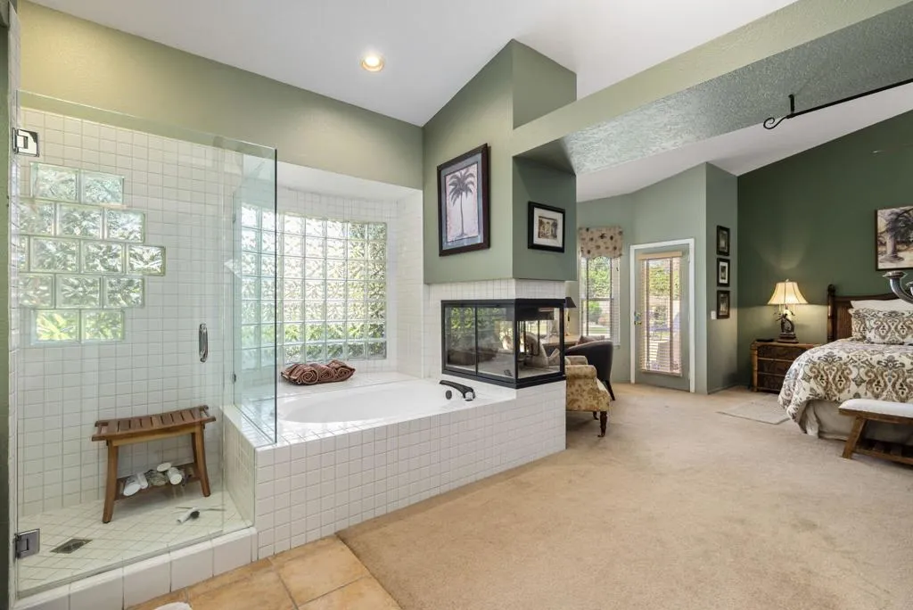 407 Cypress Point Drive, Palm Desert, California 92211 home-pic-46