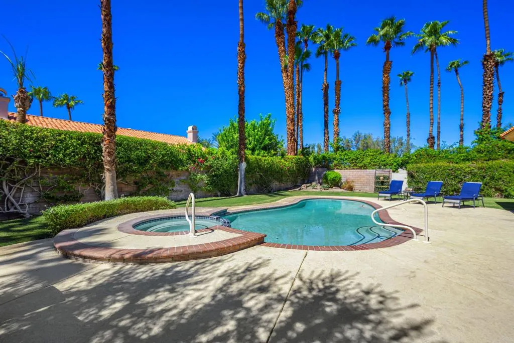 407 Cypress Point Drive, Palm Desert, California 92211 home-pic-41