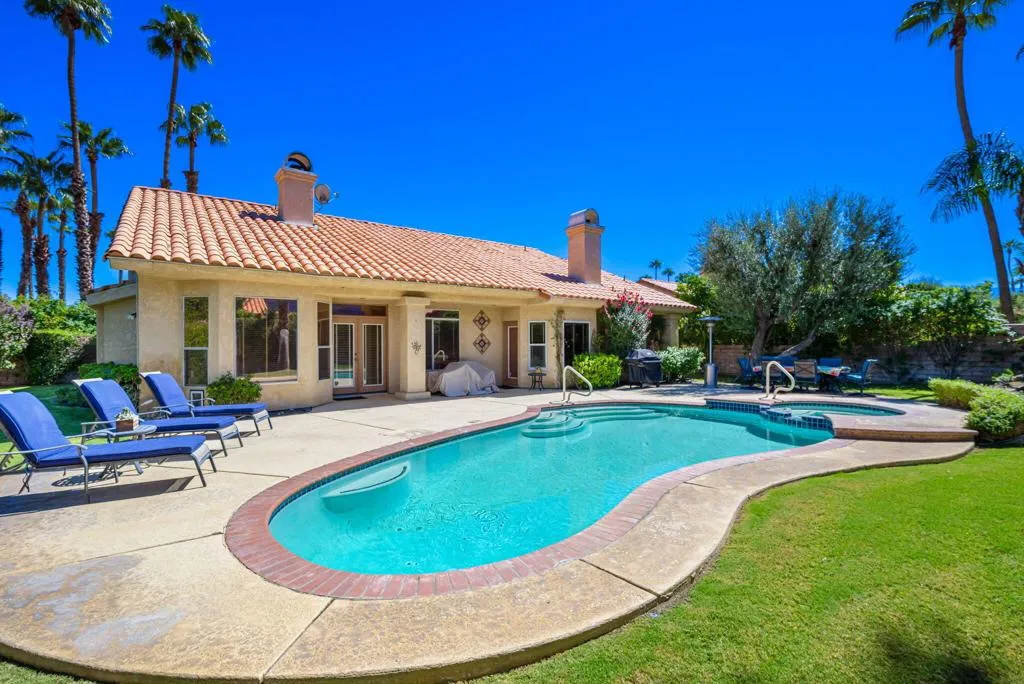 407 Cypress Point Drive, Palm Desert, California 92211 home-pic-36